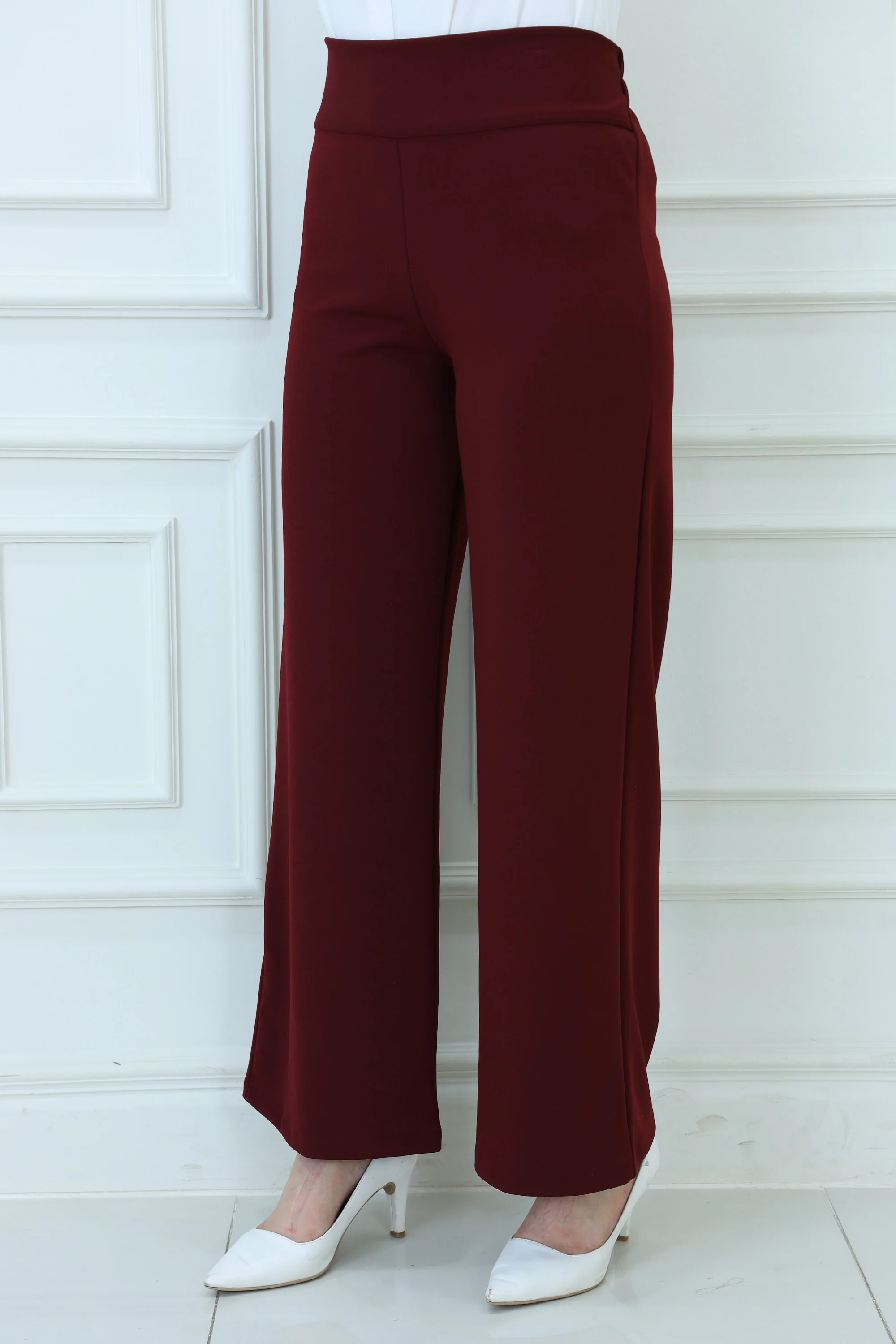 High-Waist Wide-Leg Pant