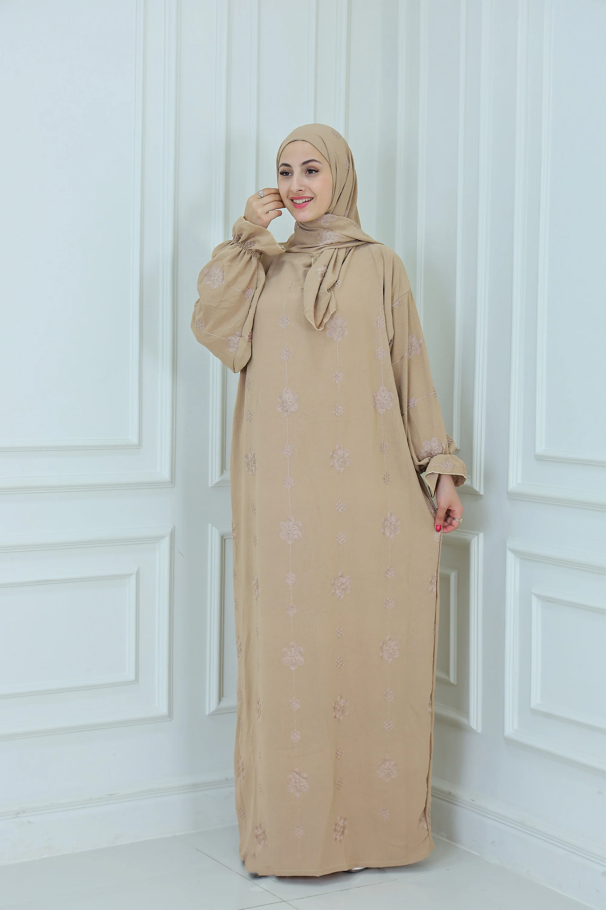 Floral Embroidered Abaya with Hijab  (3)