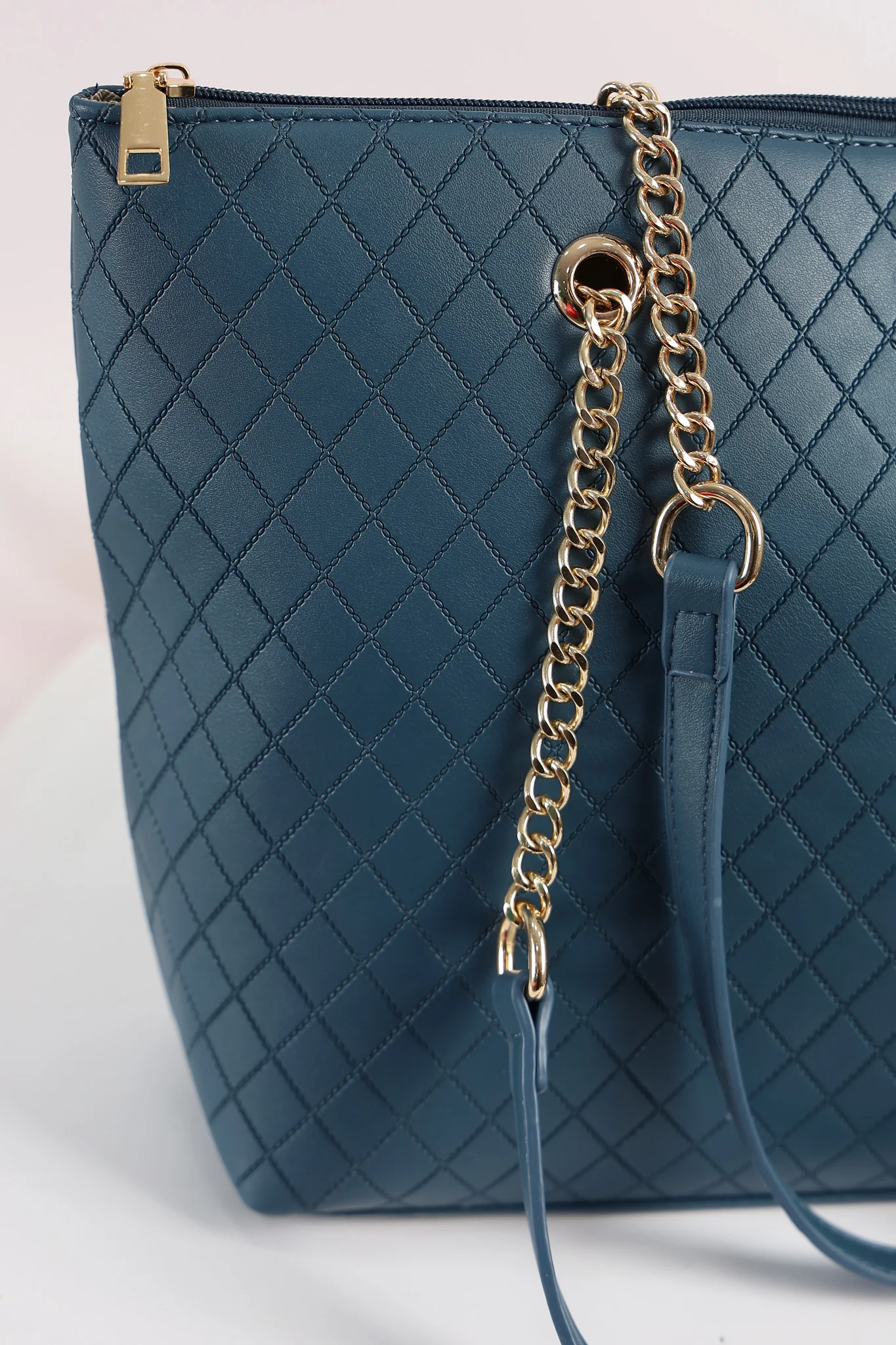 Ribbed Leather Hand Bag