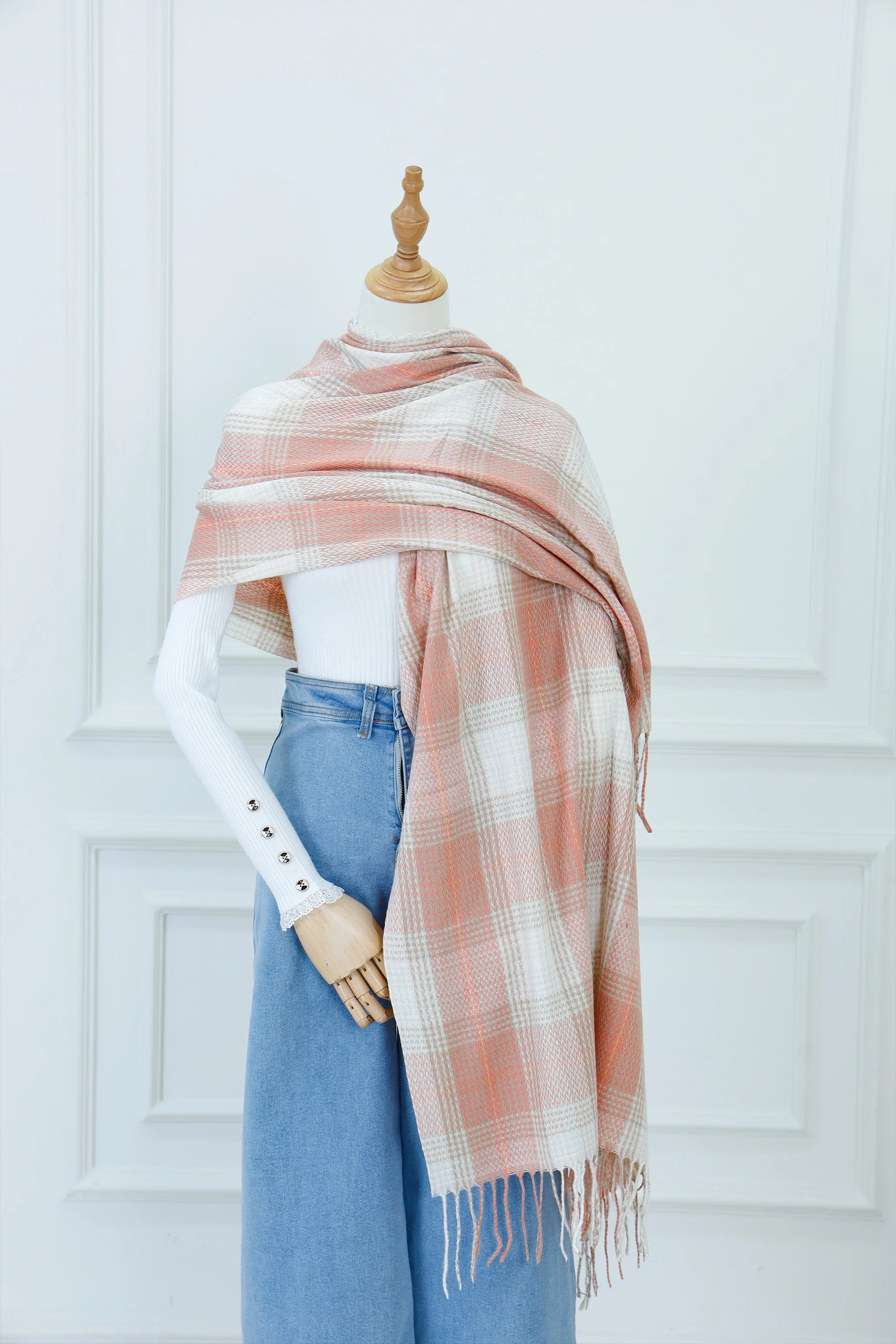 Plaid Knit Shoulder Scarf (5)