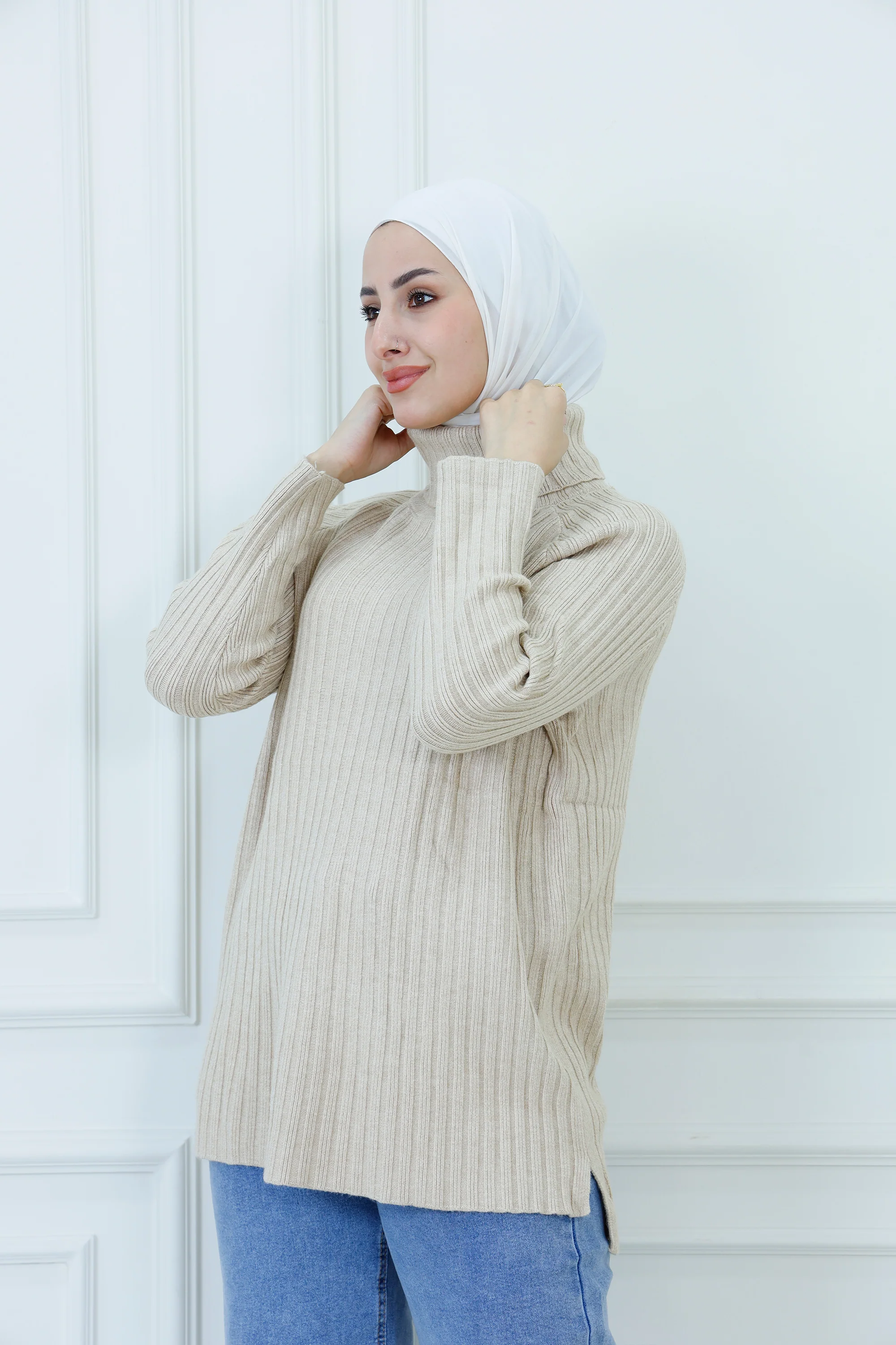 Essential Ribbed Knit Turtleneck Sweater