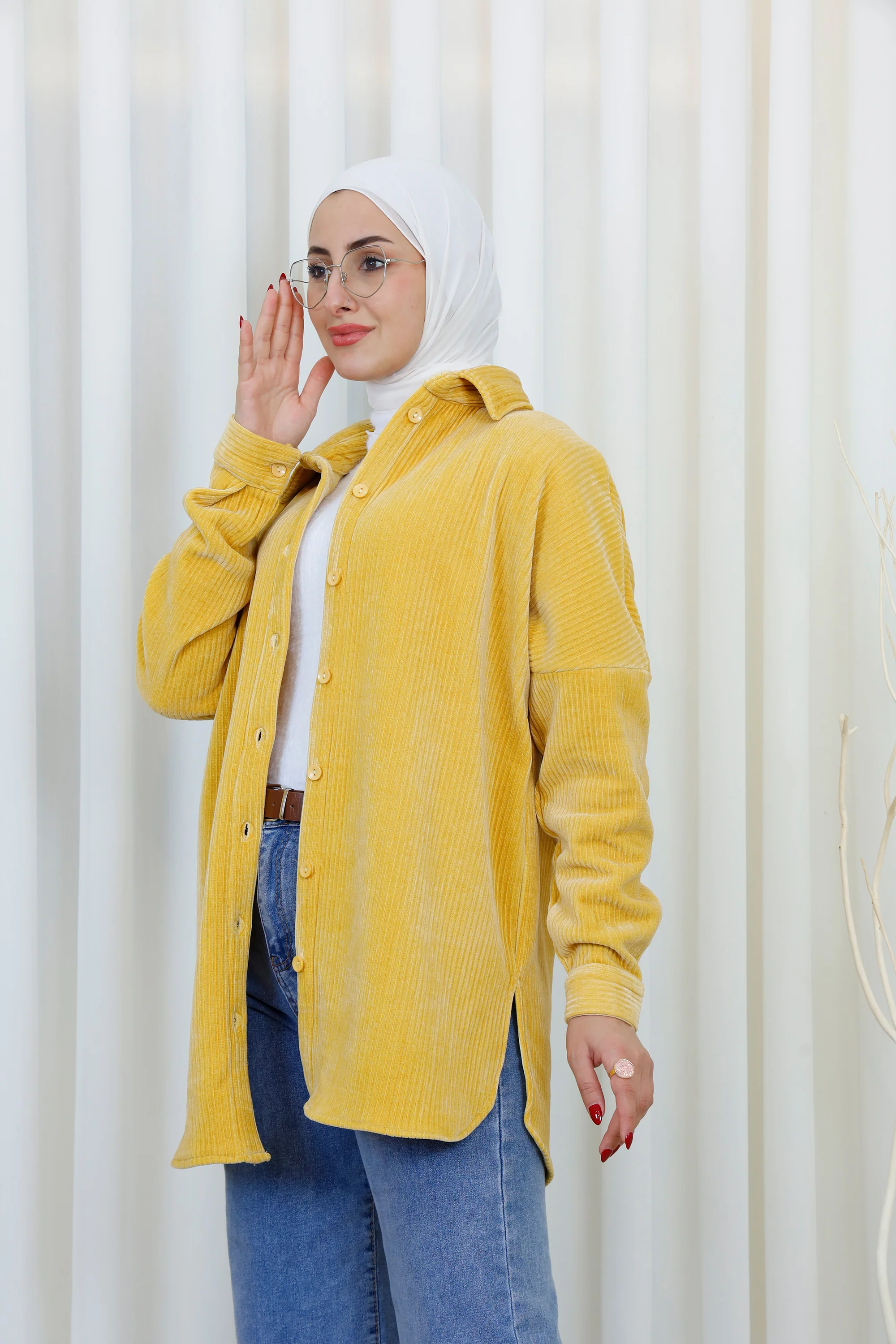 Women��s Oversized Shirt �C Casual Button-Down Top