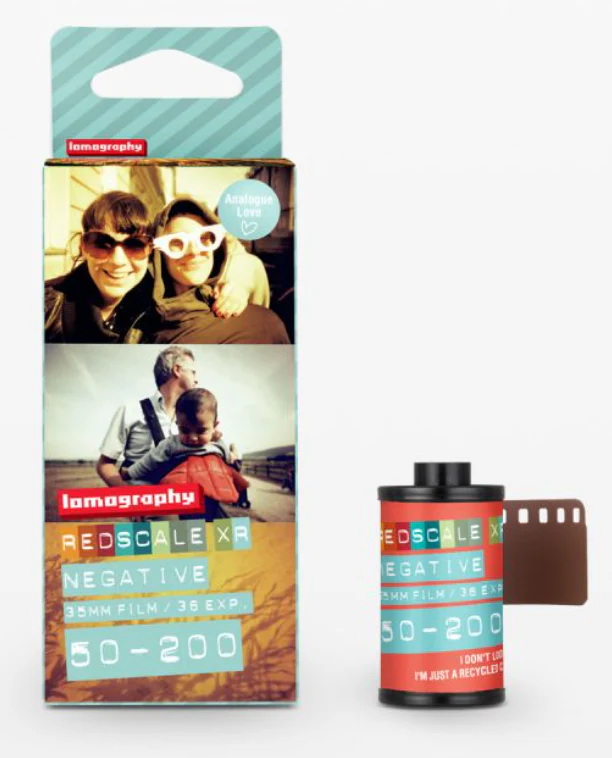 Pellicola 35mm Lomography Redscale