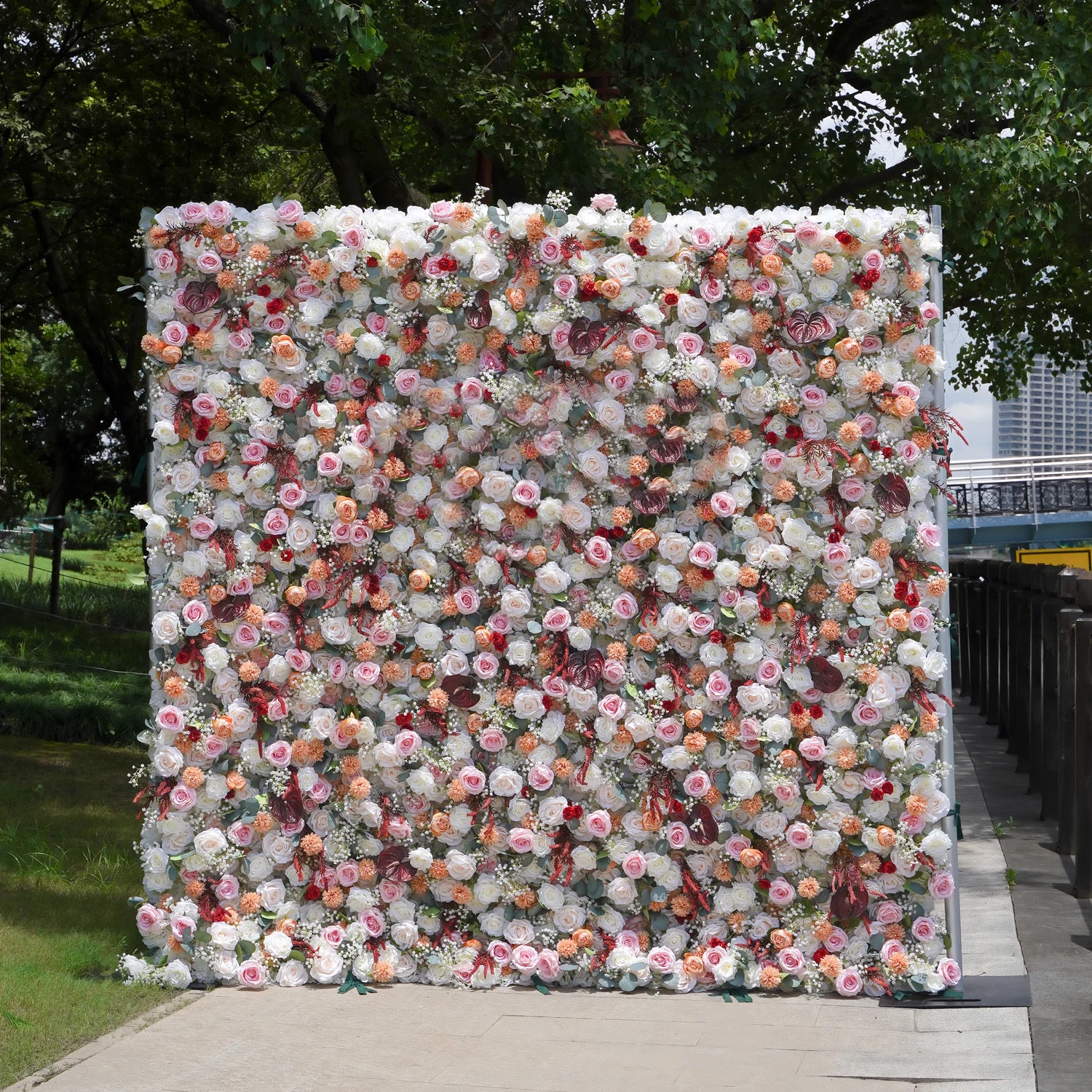 Deluxe 5D “Mila” flower wall cloth back