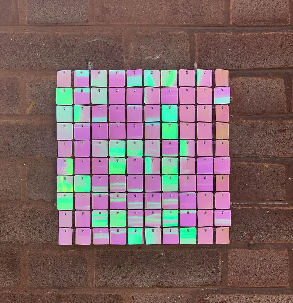 “Chameleon” iridescent pink & green sequin wall