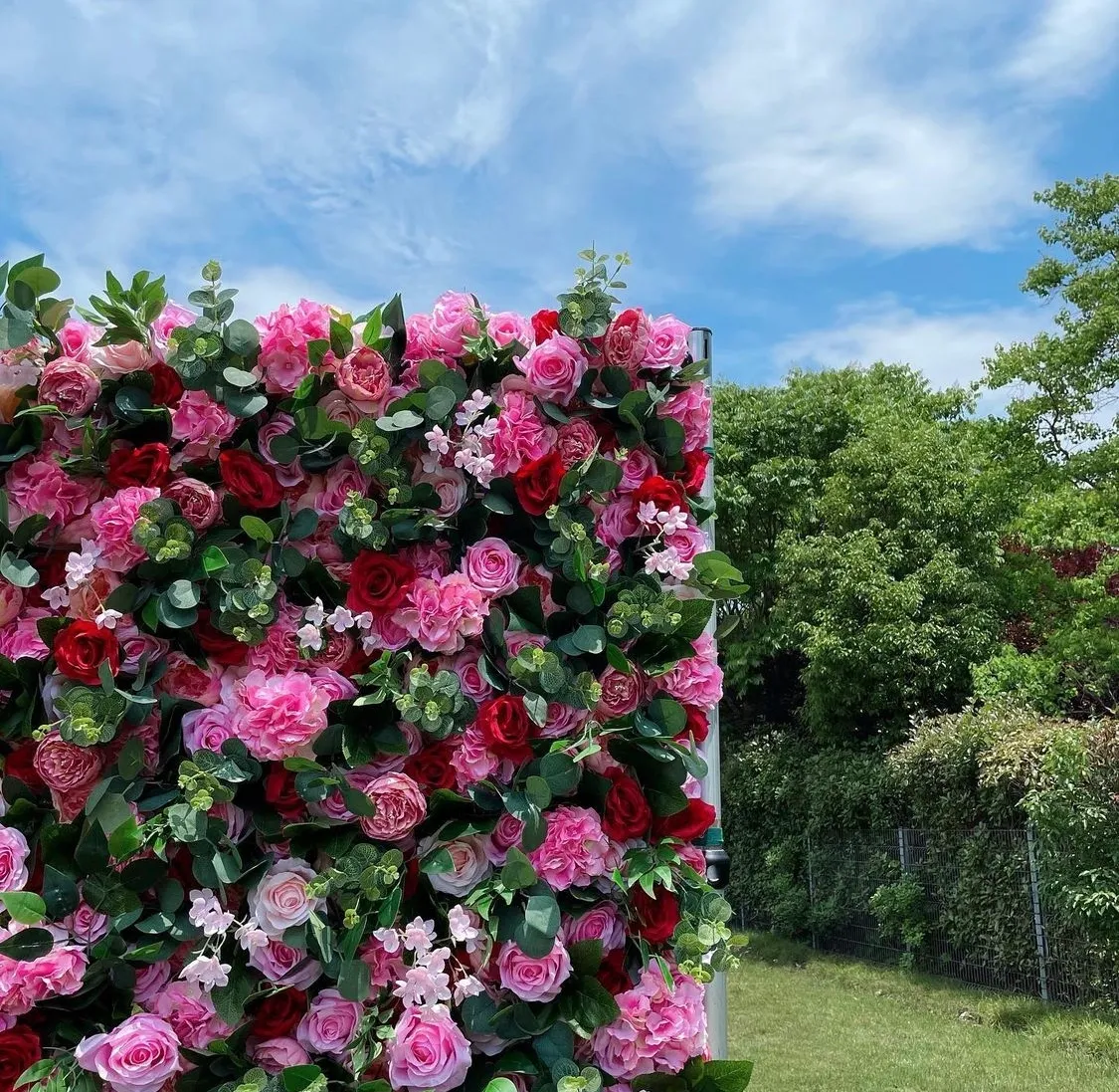 Deluxe 5D “Julia” flower wall cloth back