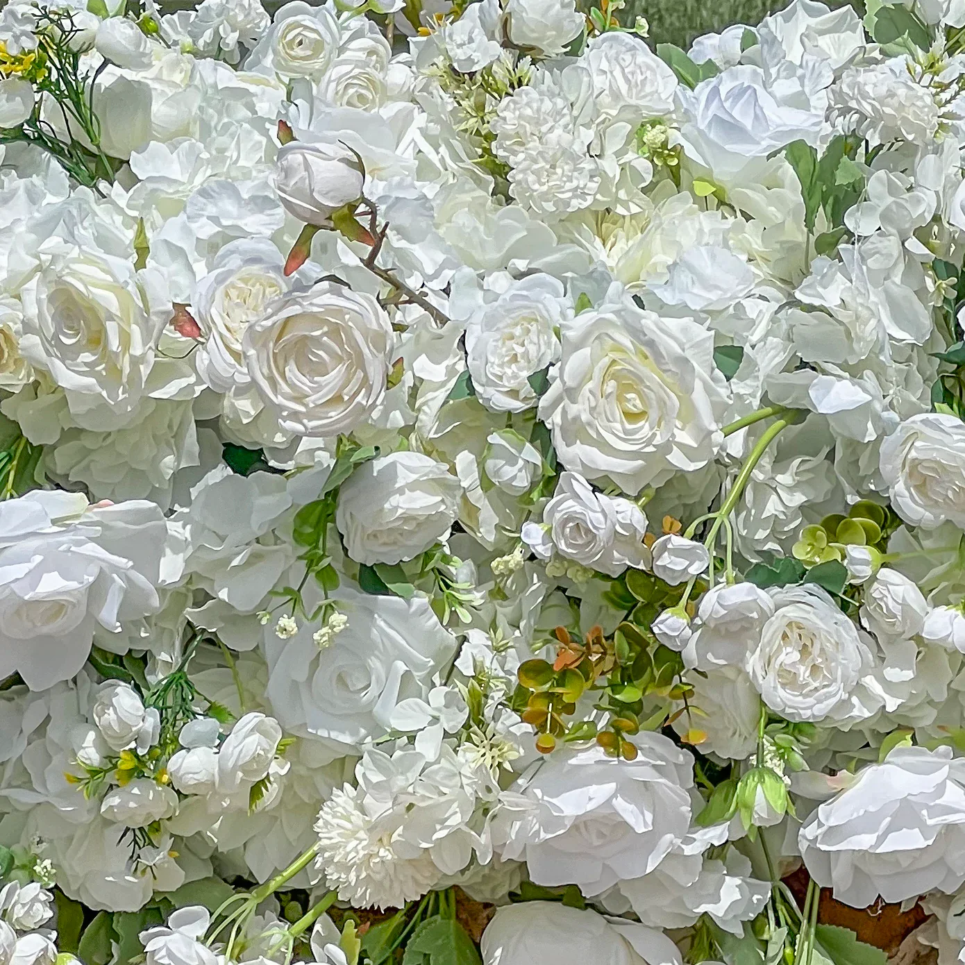 Deluxe 5D “Juliet” flower wall cloth back