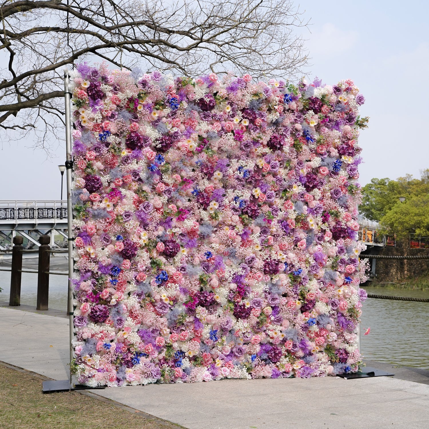 Deluxe 5D “Quinn” flower wall cloth back