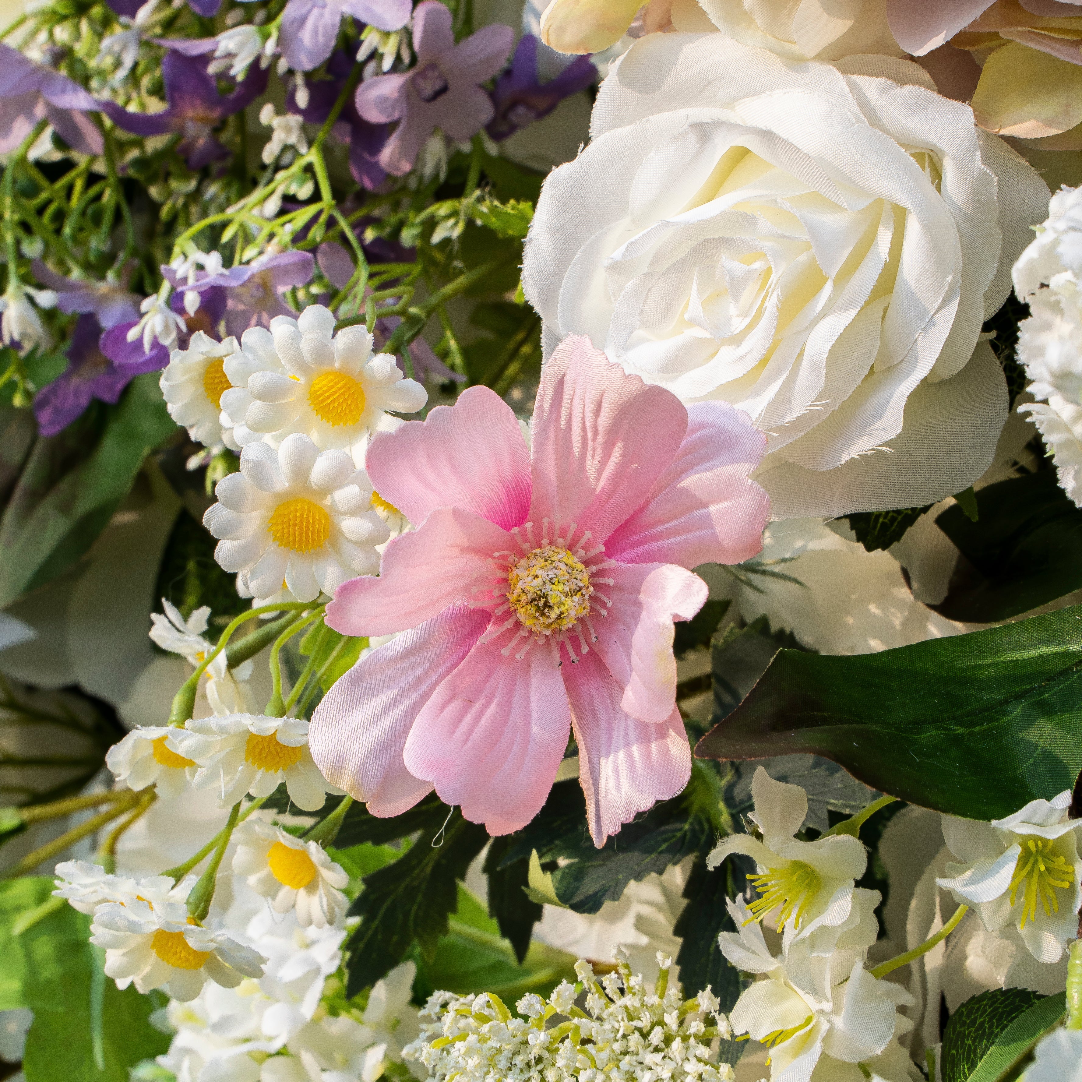 Deluxe 5D “Madison” flower wall cloth back