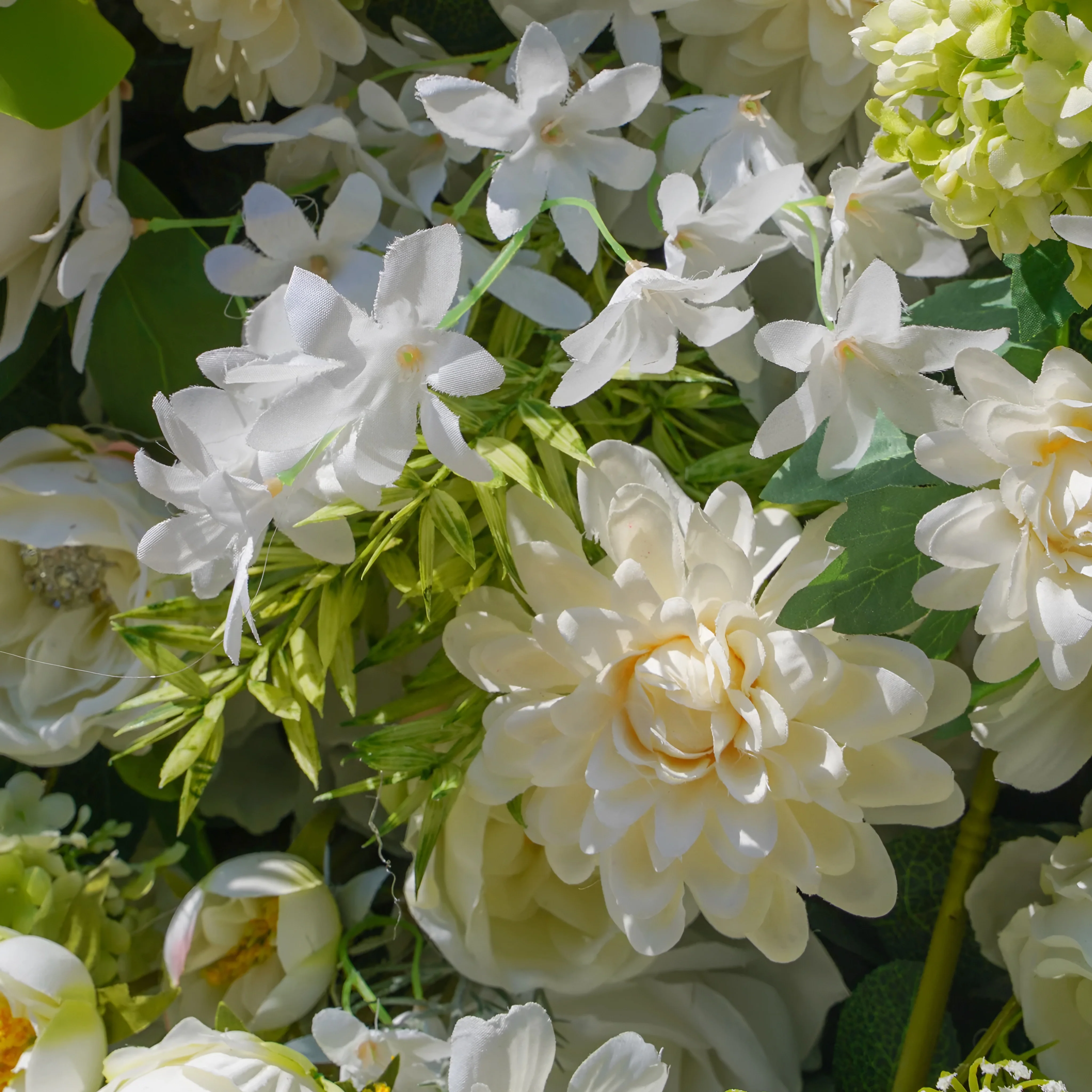 Premium 5D “Juniper” flower wall cloth back