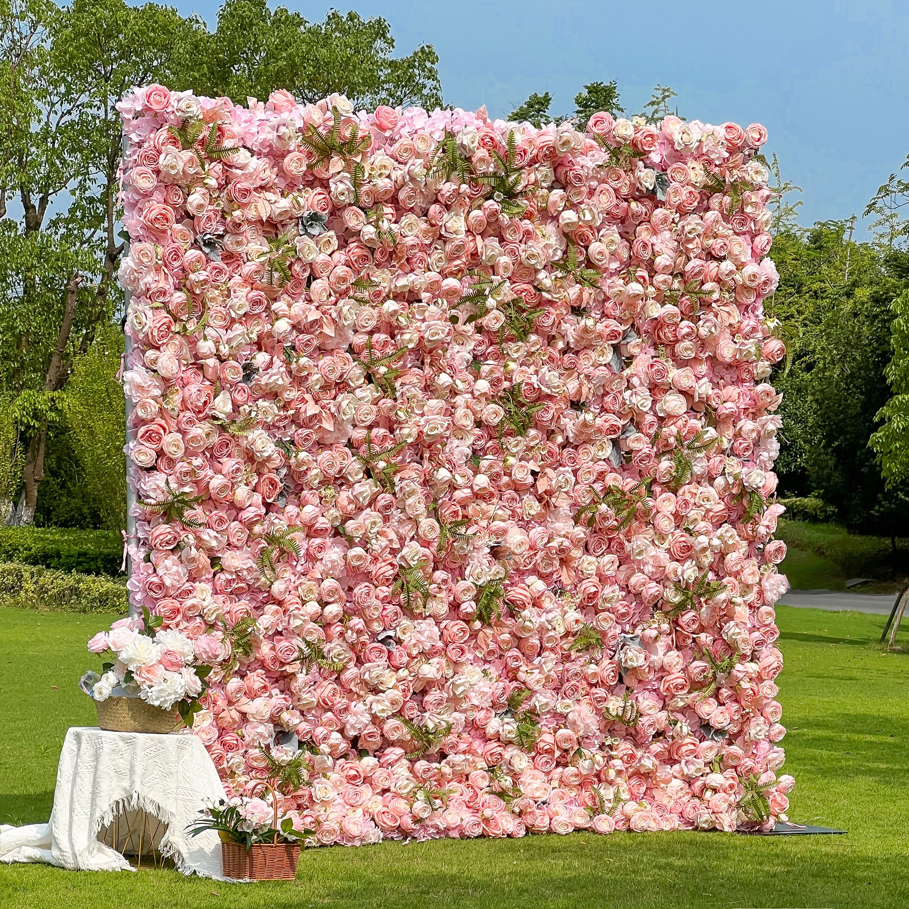 Deluxe 5D “Mia” flower wall cloth back