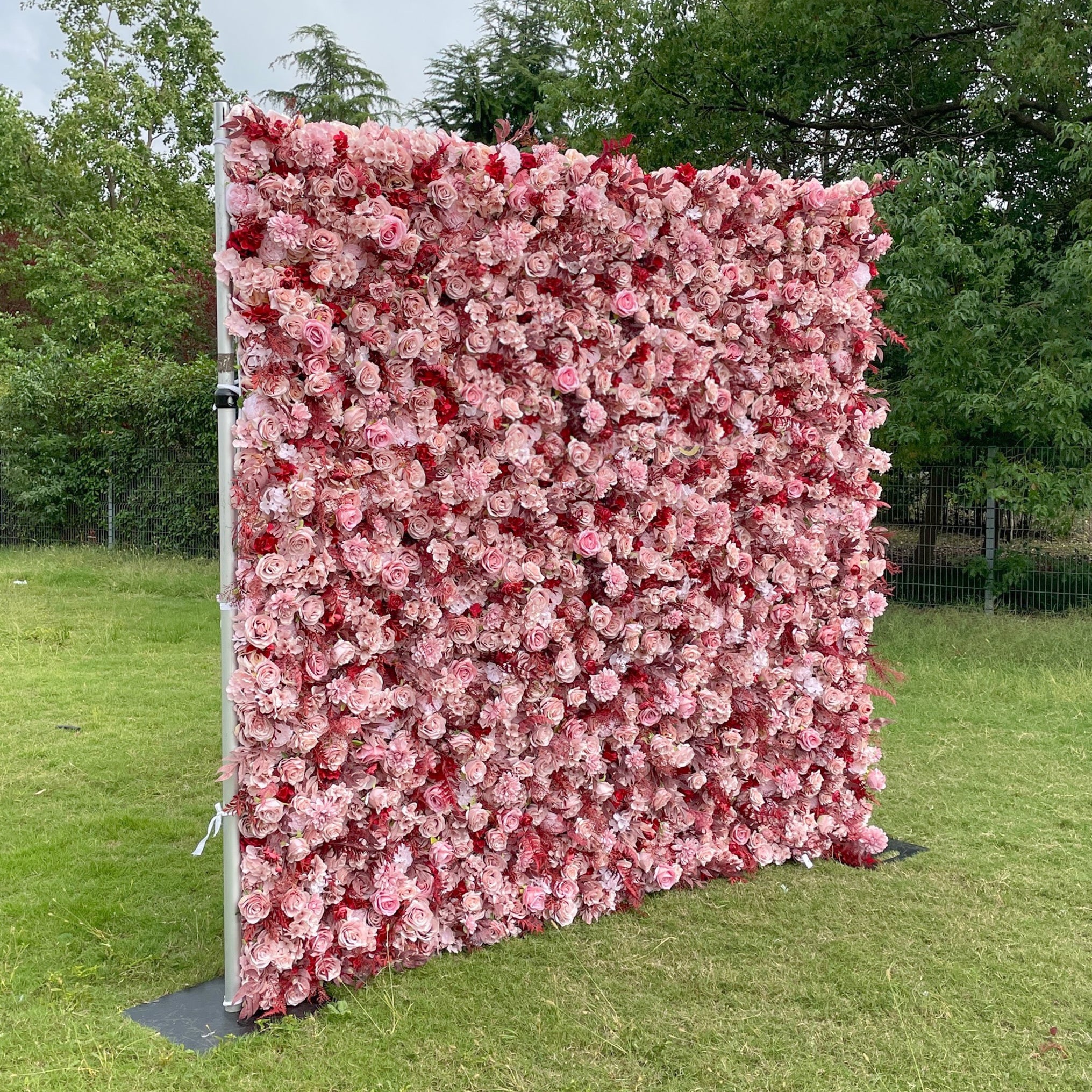 Deluxe 5D “Felicity” flower wall cloth back