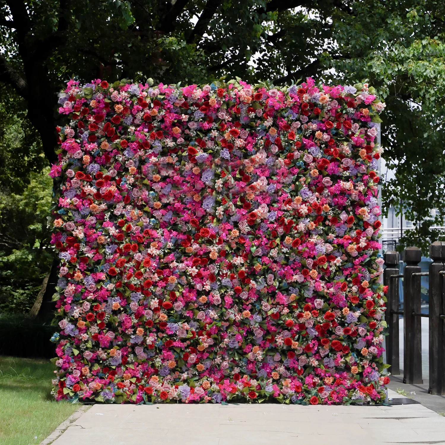 Deluxe 5D “Cordelia” flower wall cloth back