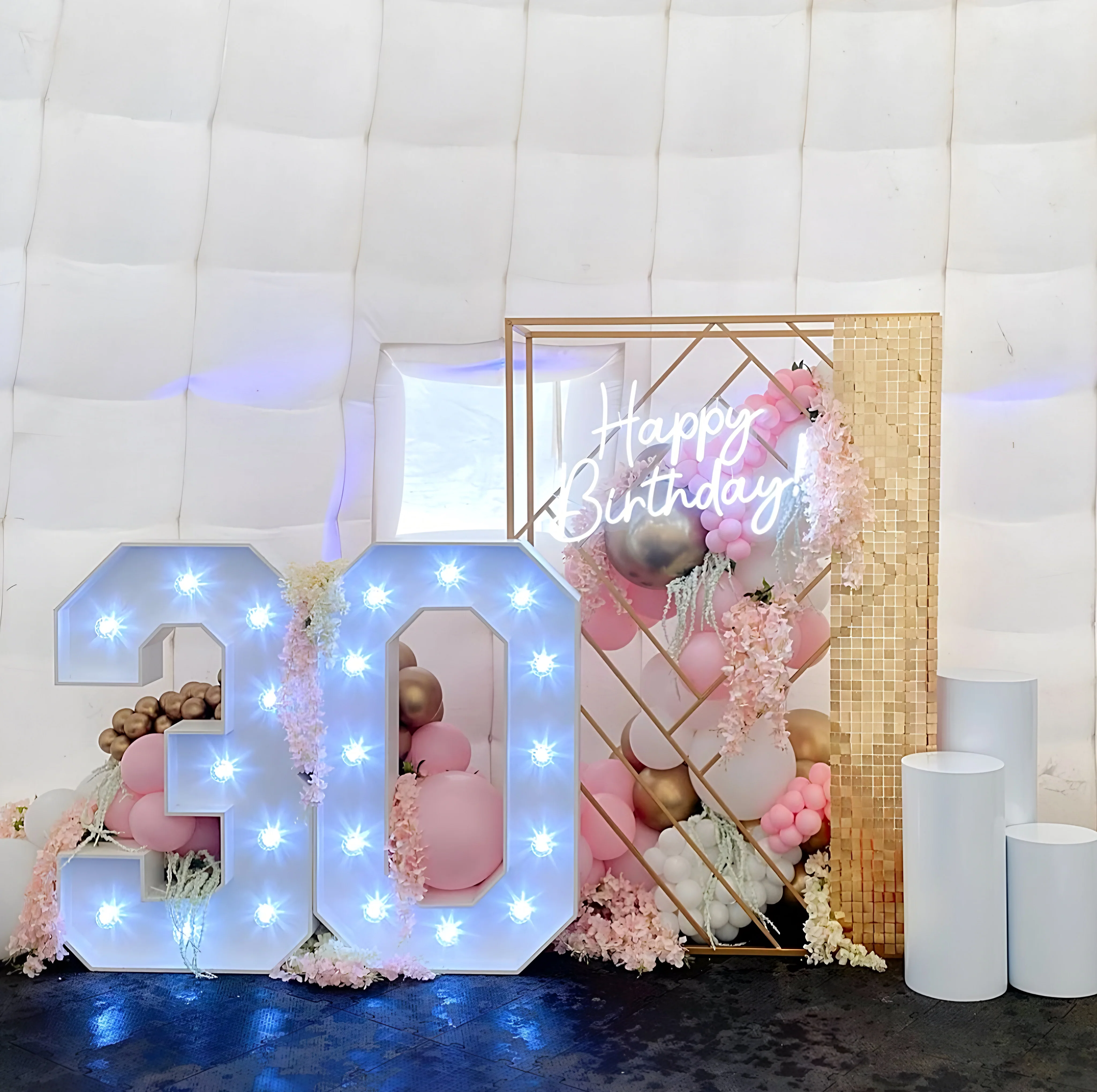 Mini sequin wall 180cm x 30cm  6 panels