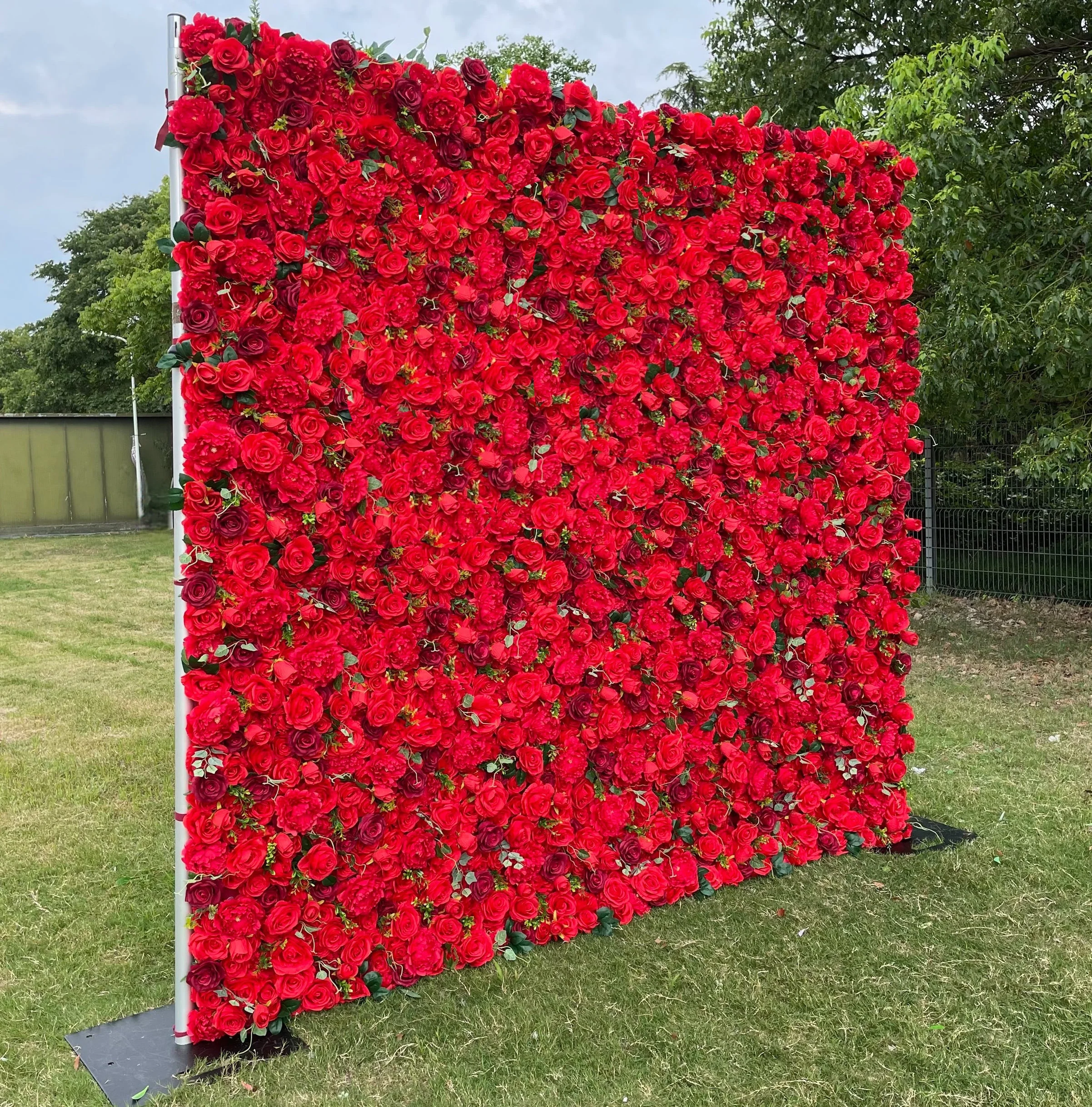 Deluxe 5D “Scarlet” flower wall cloth back