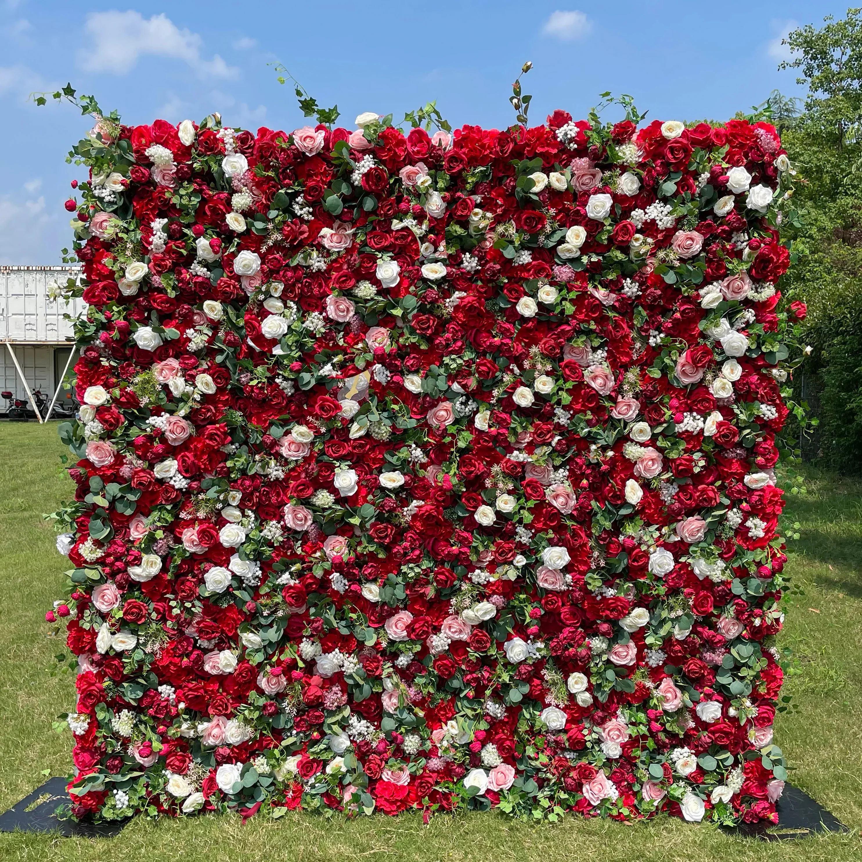 Deluxe 5D “Hazel” flower wall cloth back