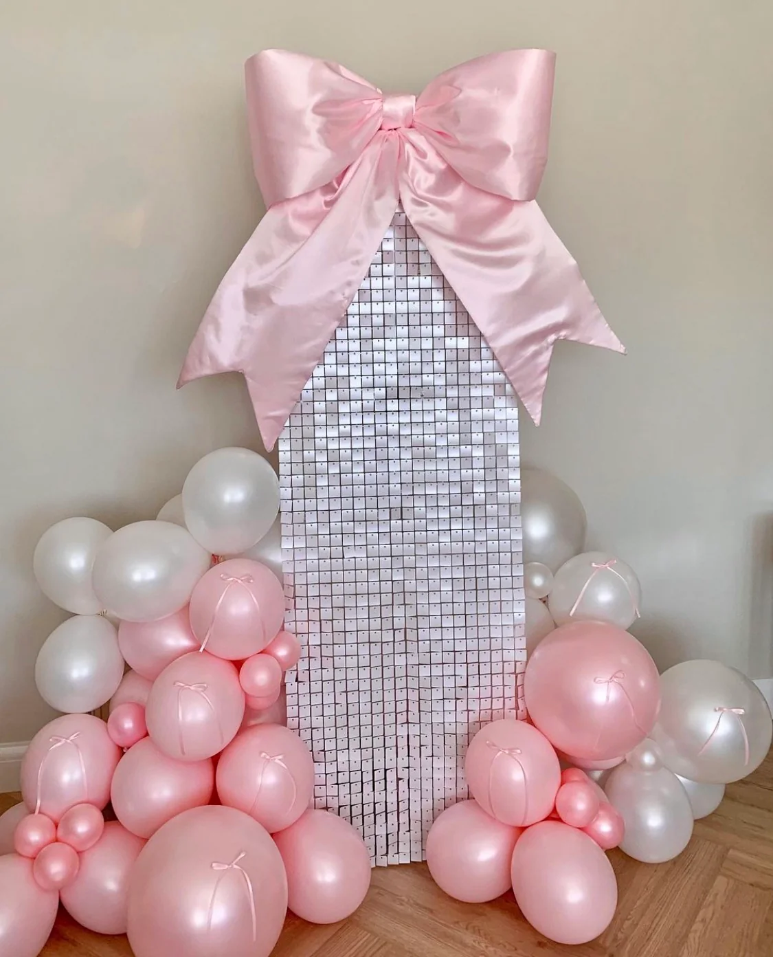 Mini sequin wall 150cm x 60cm  10 panels