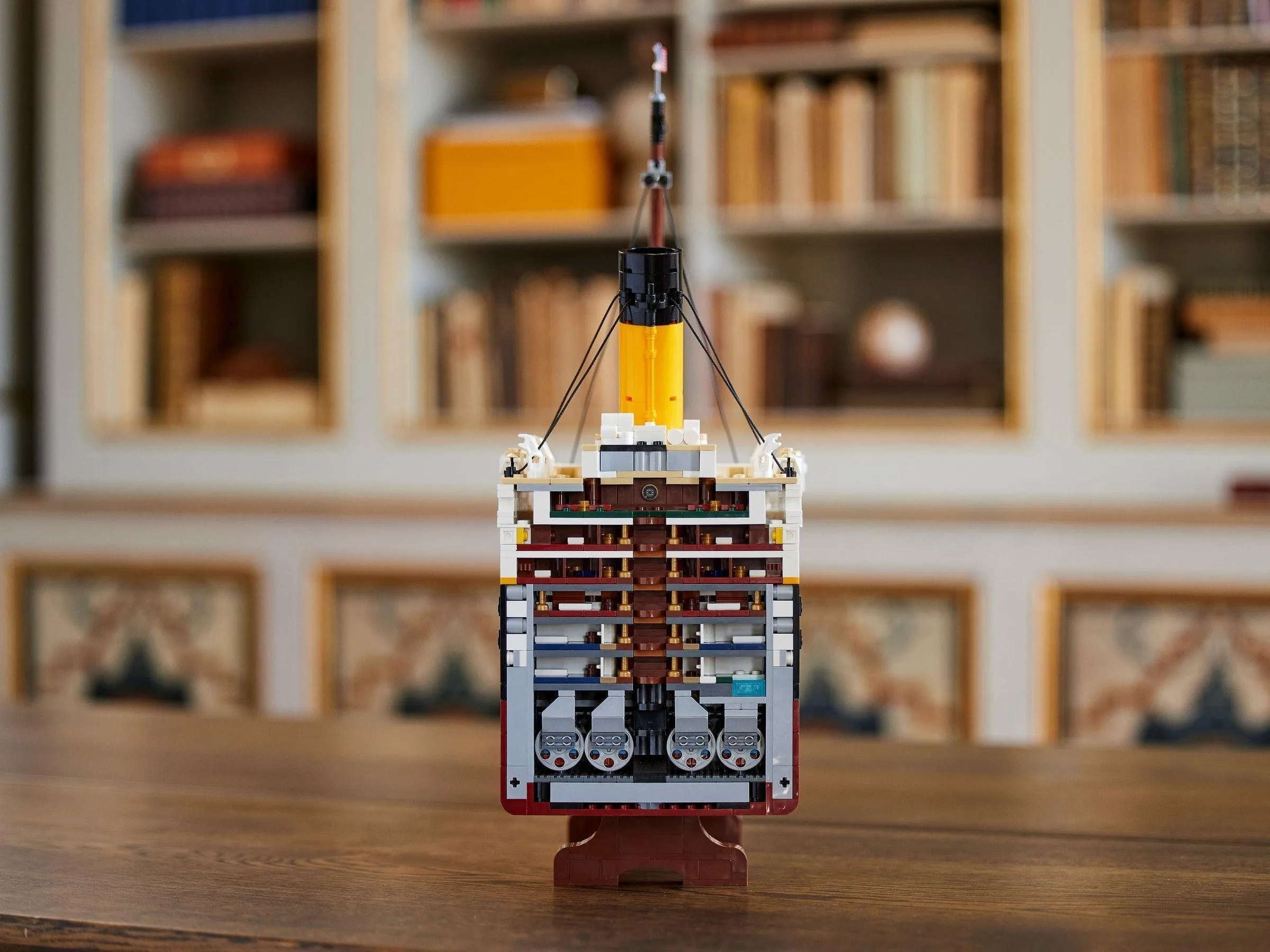 LEGO Creator Expert Titanic 10294 - Detailní sběratelský model