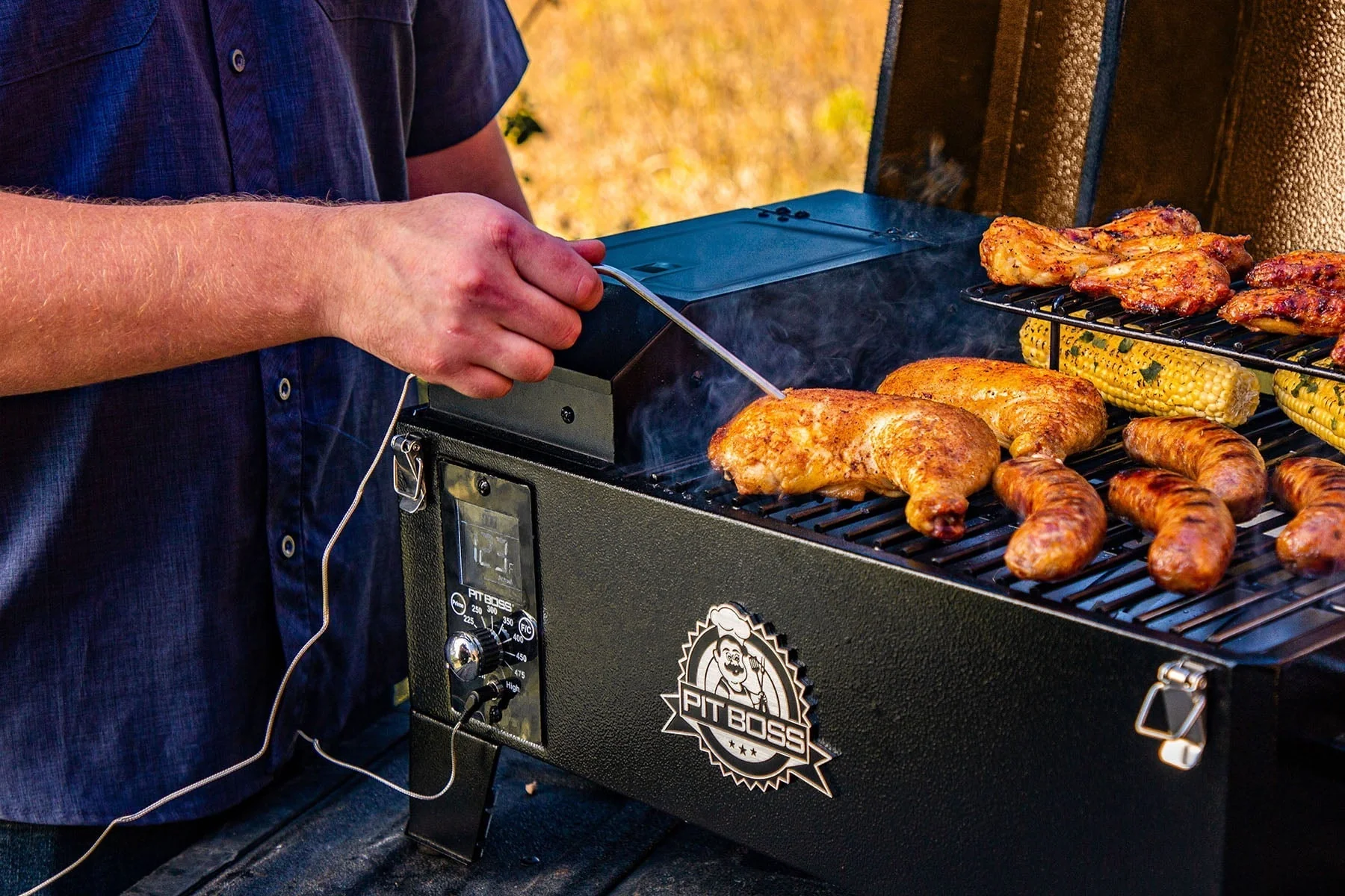 2025 Pitboss Pit Boss stolní peletový gril - měděný
