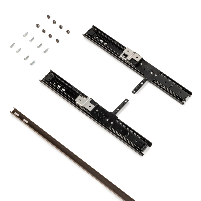 Výsuvné zrcadlo do šatní skříně, mokka lakované, ocel a technoplast a sklo.