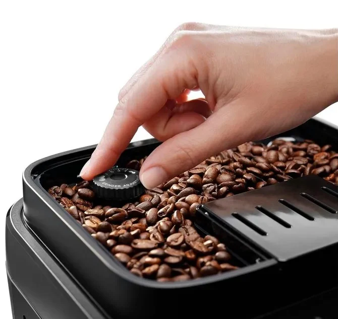 Superautomatický kávovar De'Longhi Magnifica Evo ECAM290.42.TB