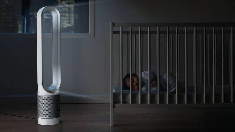 Dyson Pure Cool Link Tower – bílá, čistička vzduchu a ventilátor v jednom