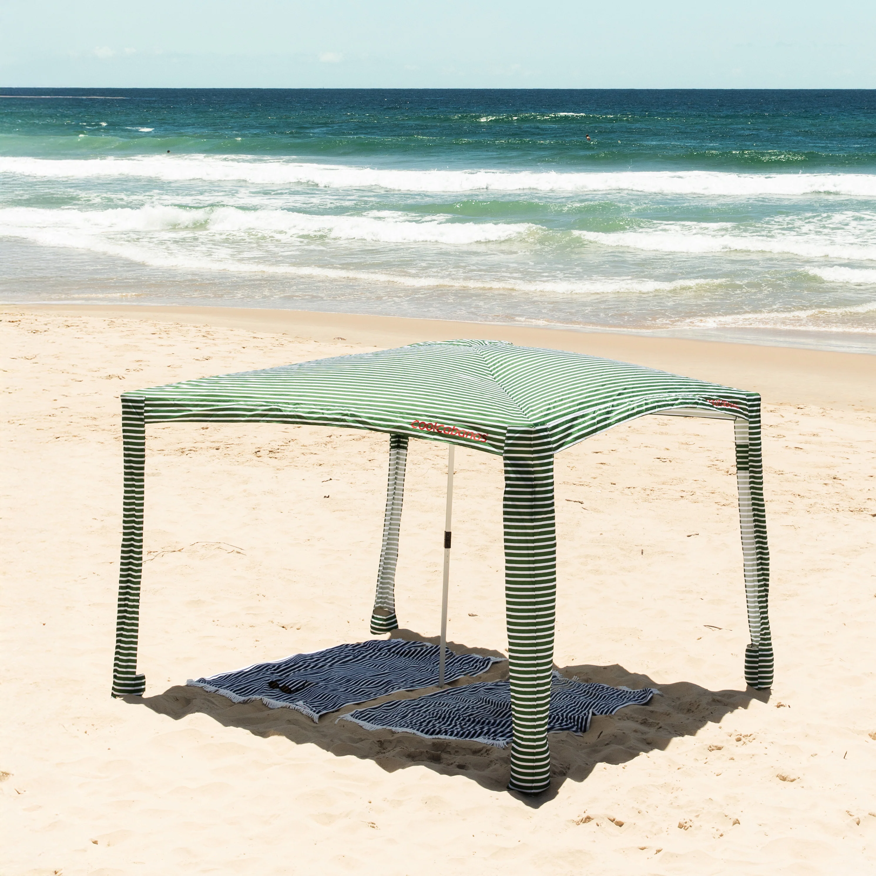 Plážový stín CoolCabana 5 - ochrana UPF 50+, velká stínicí plocha