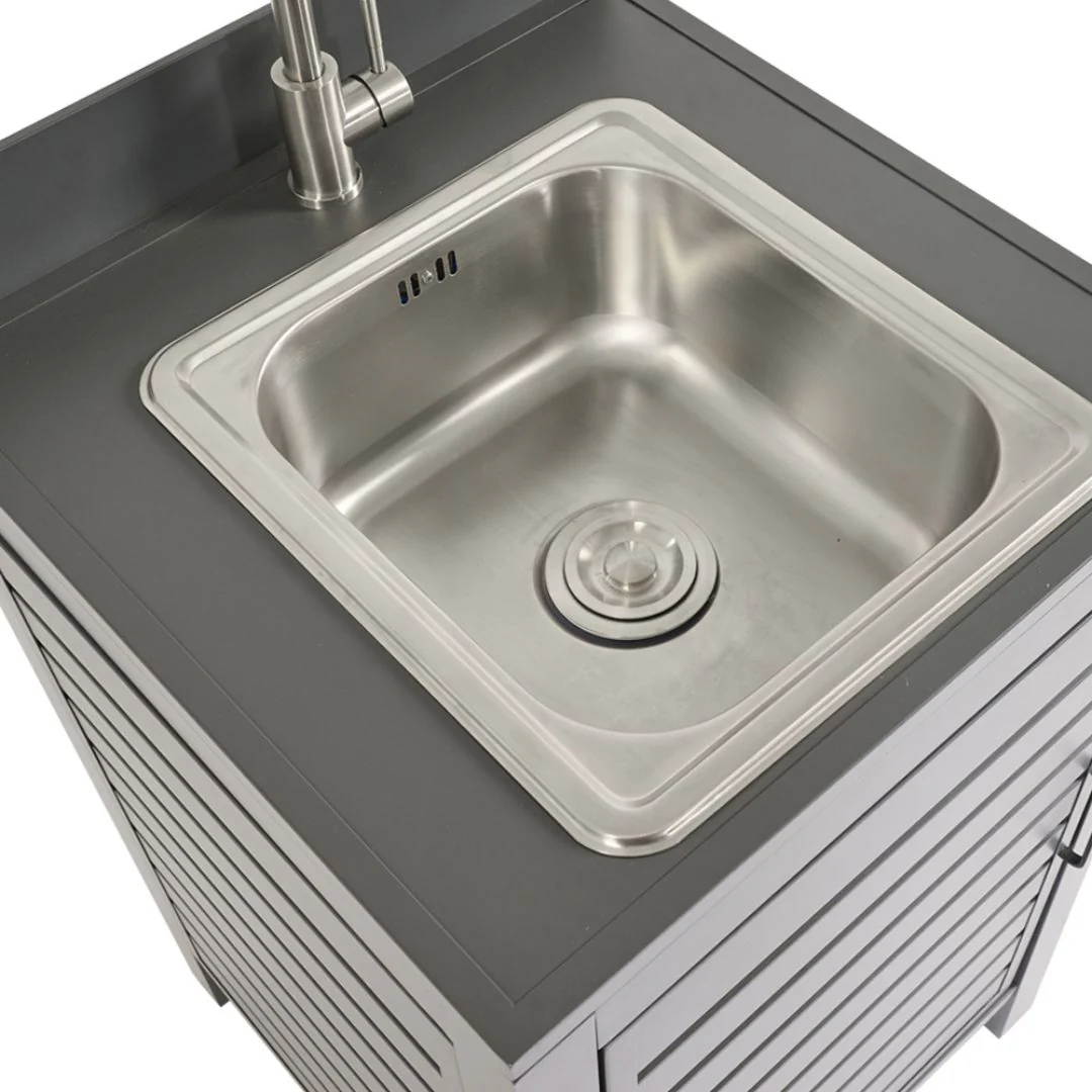 Kuchyňská linka s hliníkovým dřezem 60X60X100