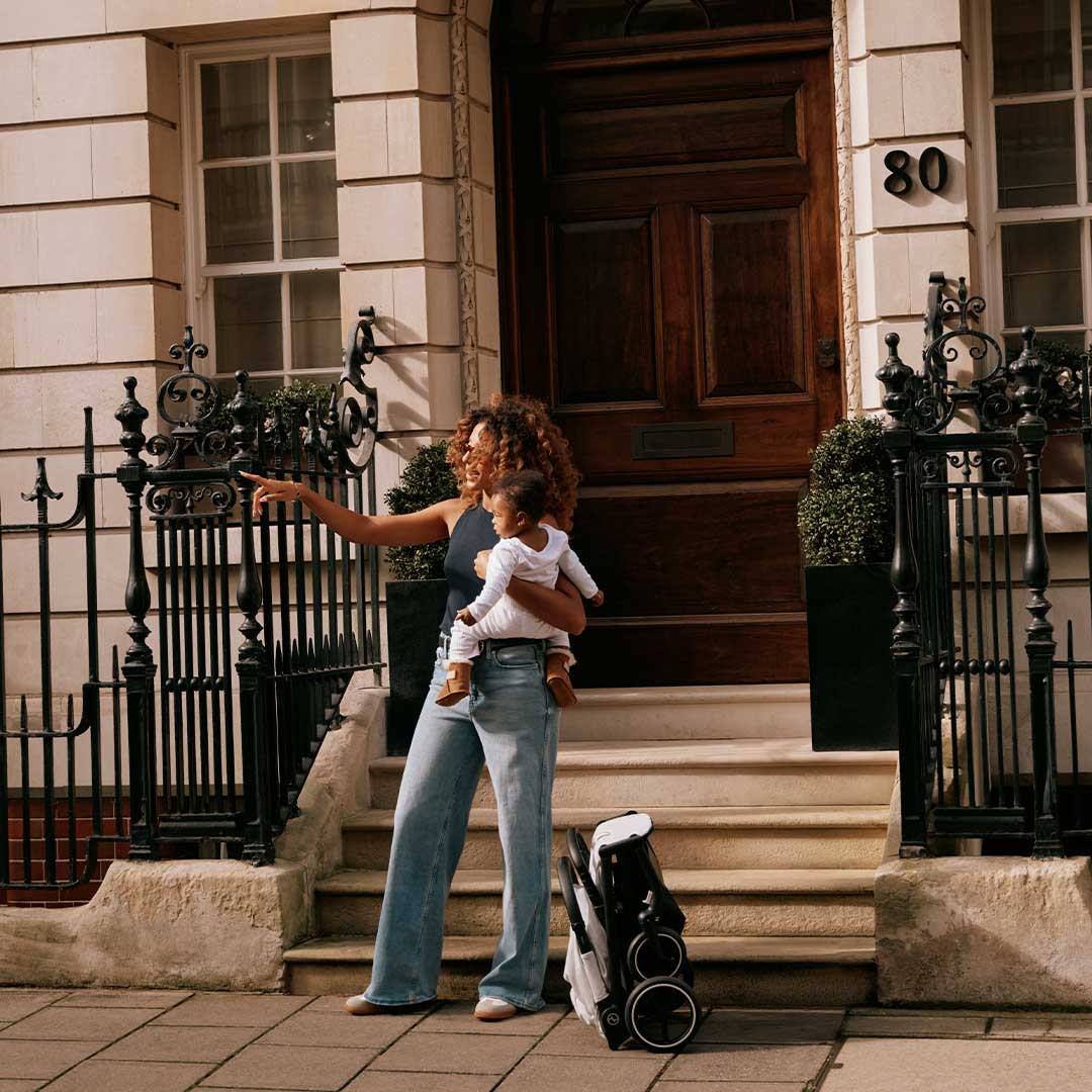 Kočárek CYBEX Beezy - khaki zelená