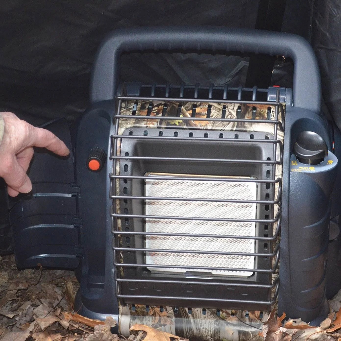 Přenosný plynový ohřívač Mr. Heater MH12B 12000 BTU Hunting Buddy, maskovací