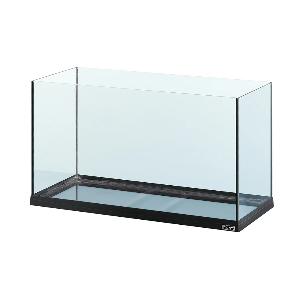 Akvárium TANK 80 o objemu 120 litrů – Utěsněná skleněná nádrž s eloxovanou hliníkovou konstrukcí, vhodná pro sladkou i mořskou vodu