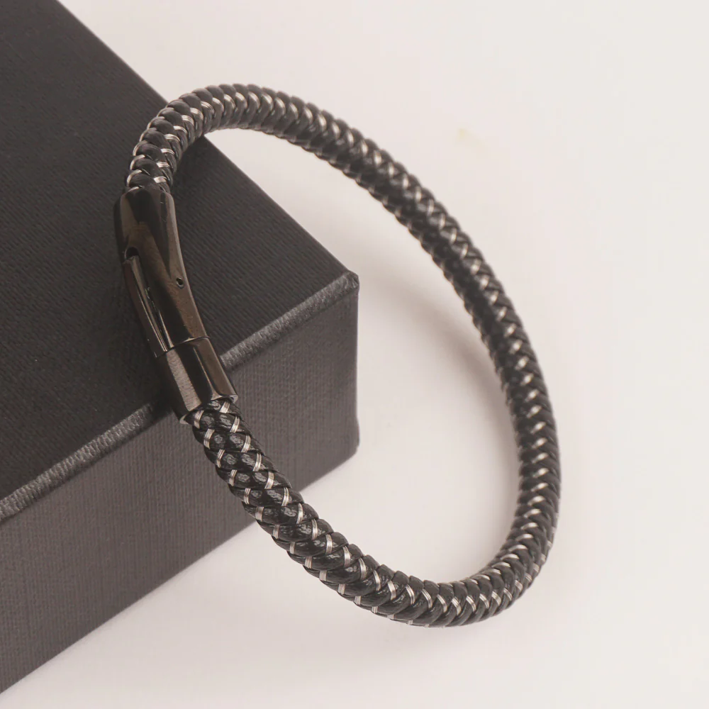 Black leather with silver wire black fashion bracelet