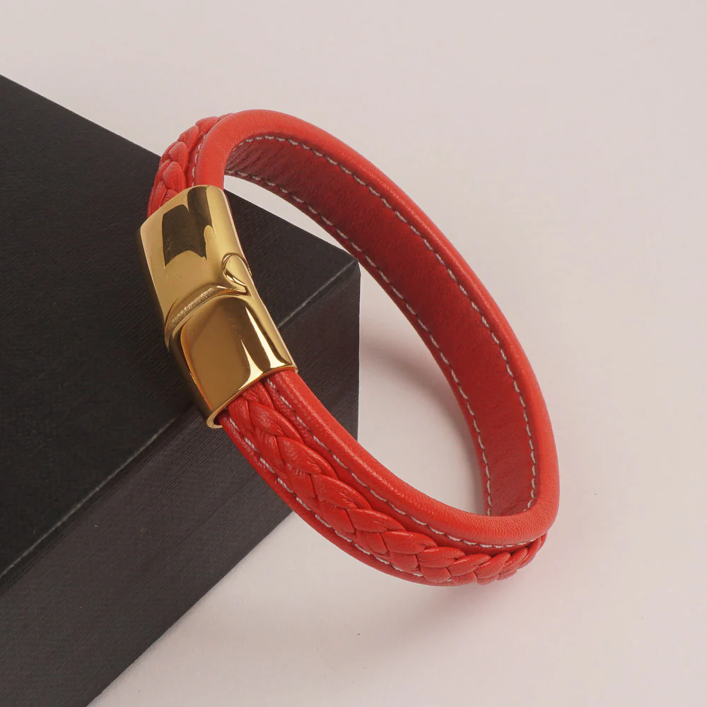 Red Leather with golden magnetic lock Fashion Leather Bracelet