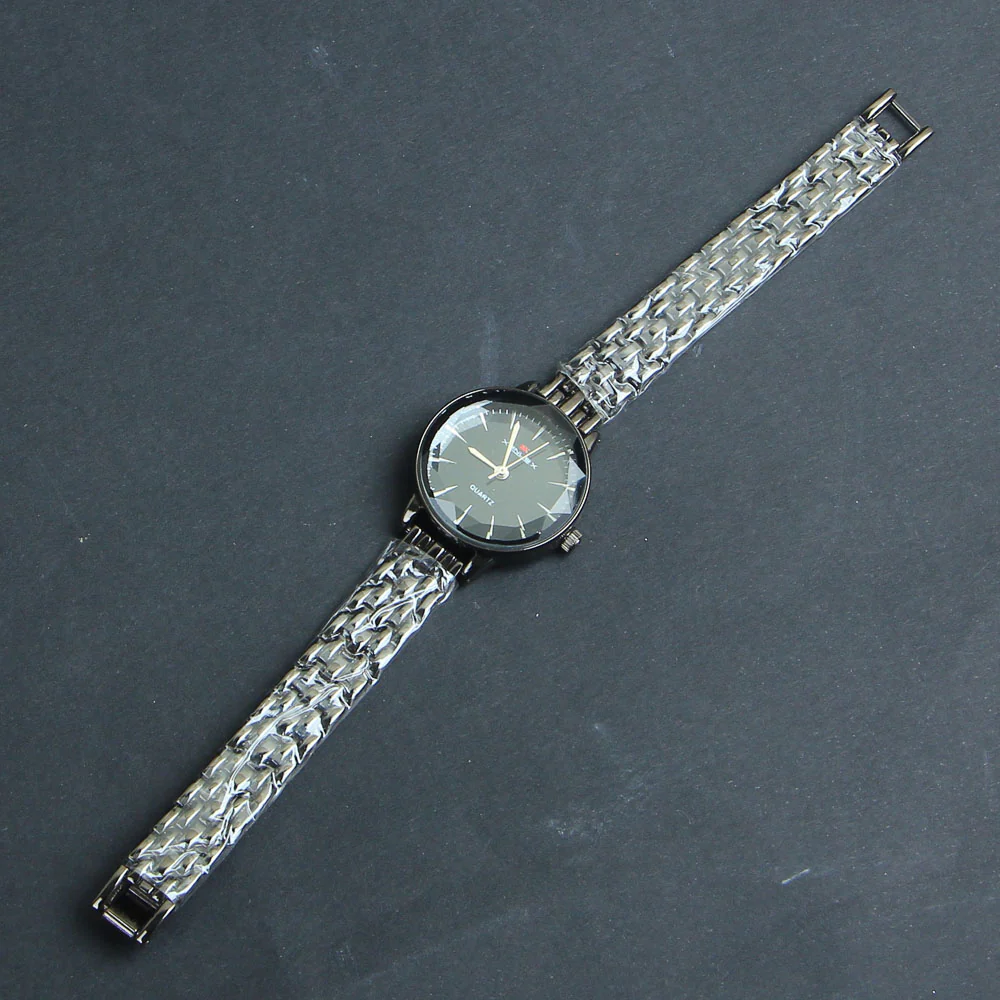 Black Chain Black Dial 1373 Women's Wrist Watch