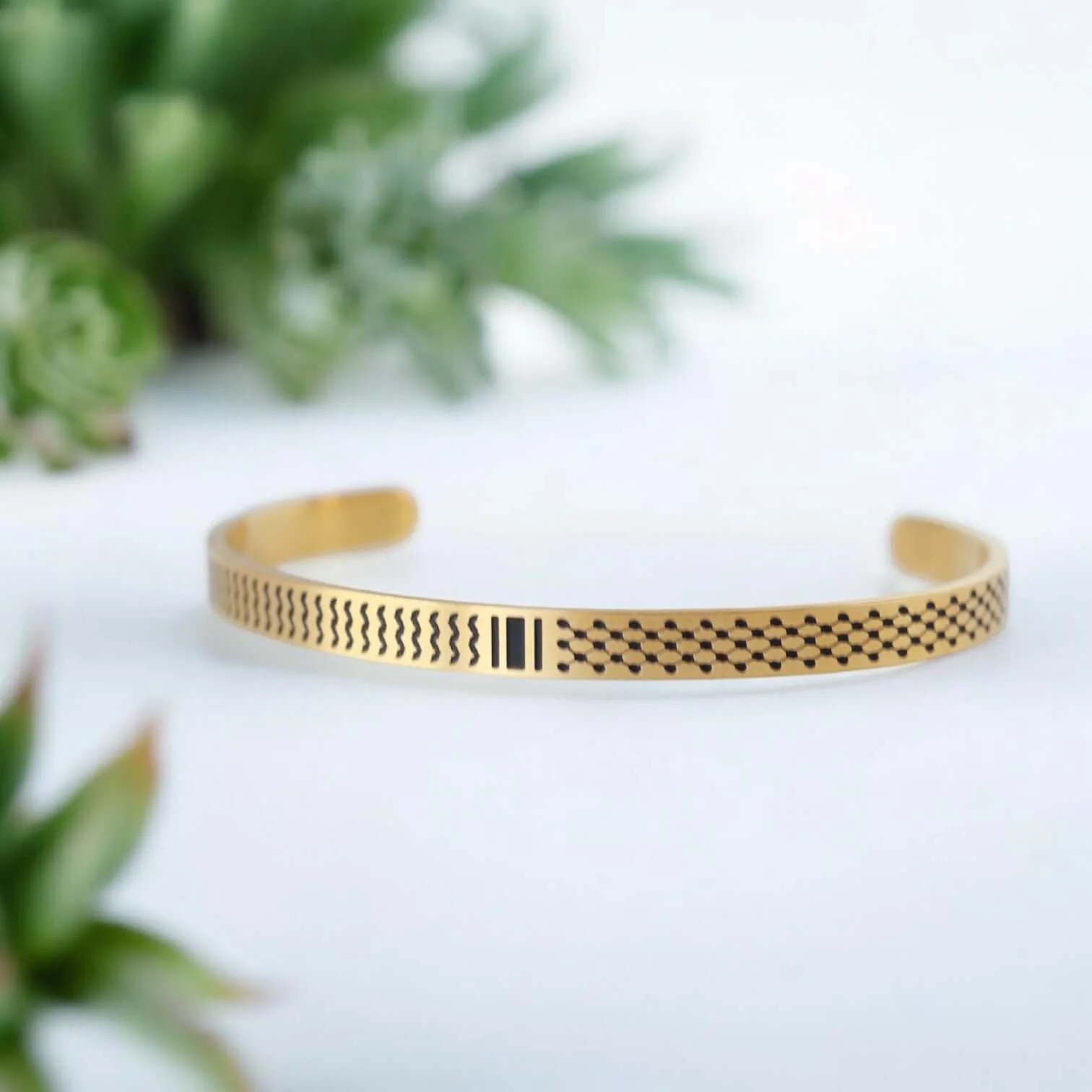 Palestine Kufiya Bracelets Show Your Solidarity in Style